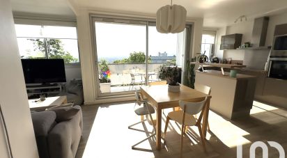 Appartement 4 pièces de 69 m² à Marly-le-Roi (78160)