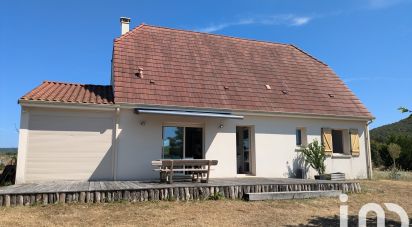 Maison 4 pièces de 88 m² à Saint-Cyprien (24220)