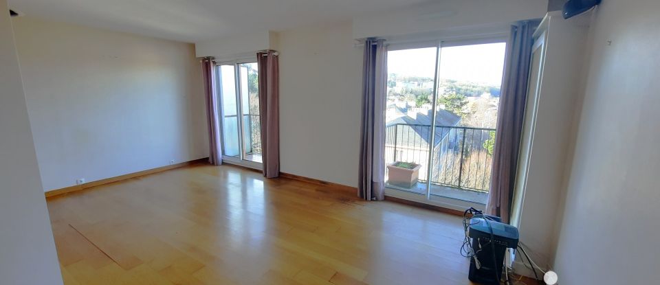 Apartment 4 rooms of 111 m² in Le Port-Marly (78560)