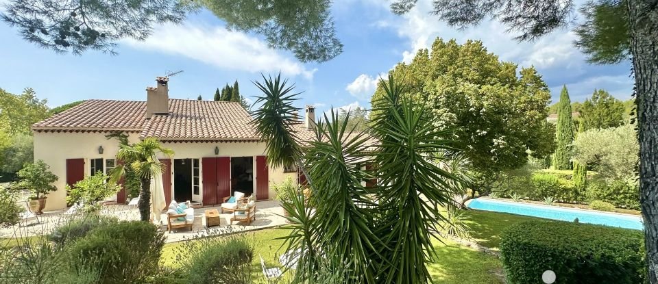 Maison 7 pièces de 177 m² à Le Castellet (83330)