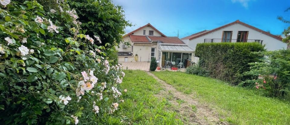 Maison 4 pièces de 80 m² à Savigny-sur-Orge (91600)