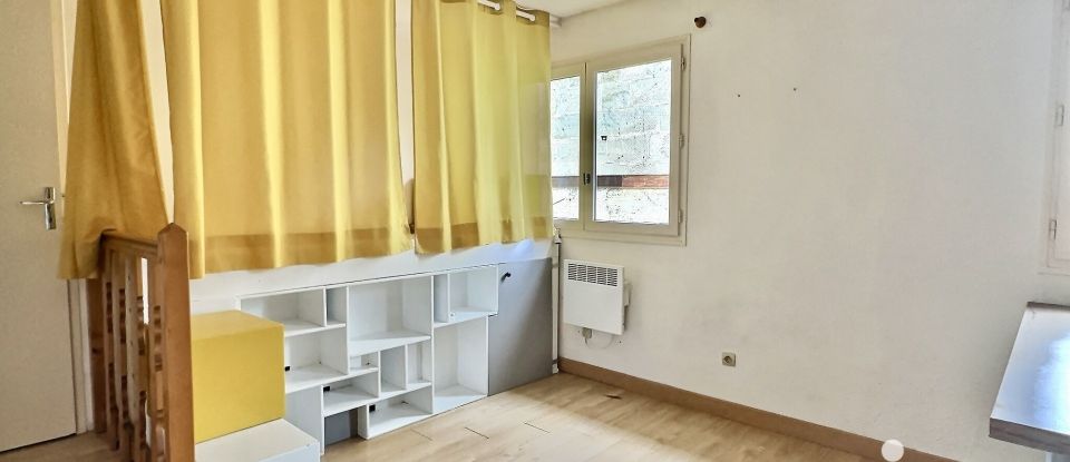 Studio 1 pièce de 23 m² à Bordeaux (33000)