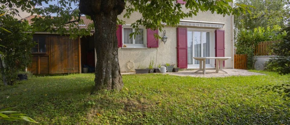 Maison 5 pièces de 105 m² à Courcouronnes (91080)