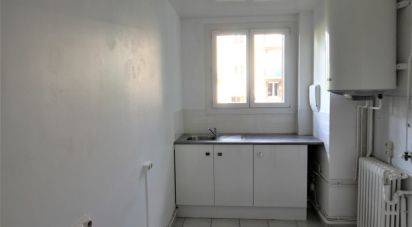 Appartement 2 pièces de 52 m² à Choisy-le-Roi (94600)