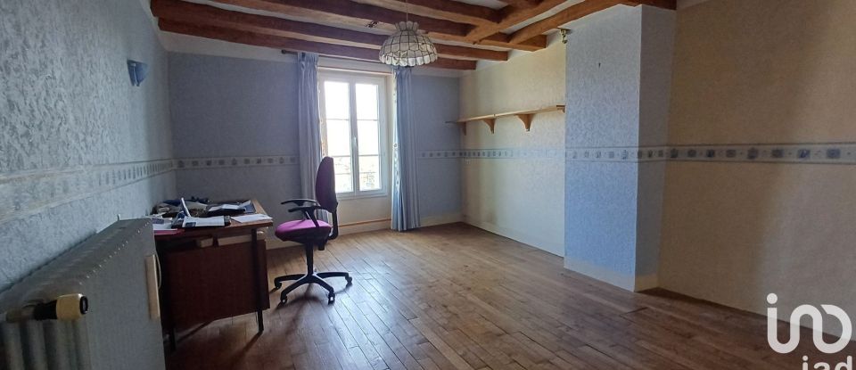 Maison 9 pièces de 180 m² à Bernay-Vilbert (77540)