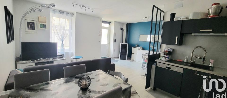 Appartement 4 pièces de 80 m² à Saint-Chamond (42400)