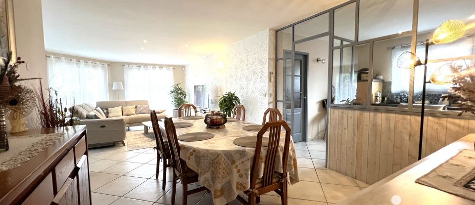 Maison 5 pièces de 140 m² à Libourne (33500)