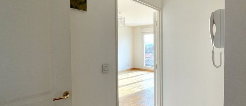 Apartment 3 rooms of 56 m² in Bondues (59910)