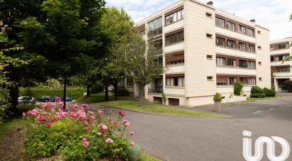 Apartment 5 rooms of 98 m² in Vaucresson (92420)