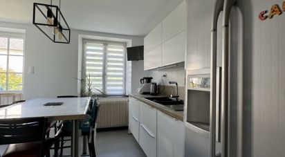 Maison 7 pièces de 208 m² à Soulangis (18220)