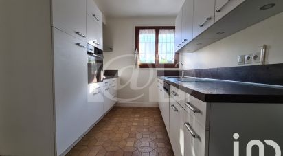 Traditional house 5 rooms of 103 m² in Linas (91310)