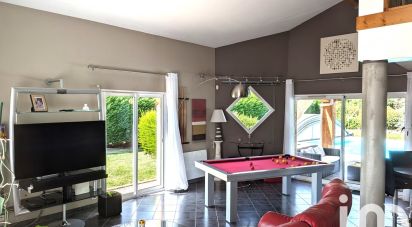 House 4 rooms of 113 m² in Bonrepos-sur-Aussonnelle (31470)