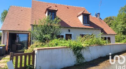 Maison traditionnelle 9 pièces de 170 m² à La Groutte (18200)