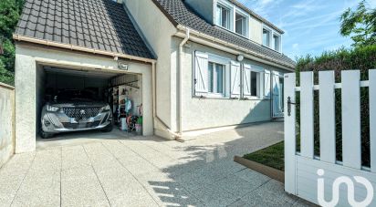 Maison 6 pièces de 120 m² à Pontault-Combault (77340)