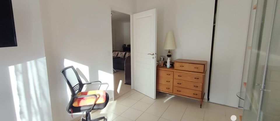 Appartement 3 pièces de 78 m² à Royan (17200)