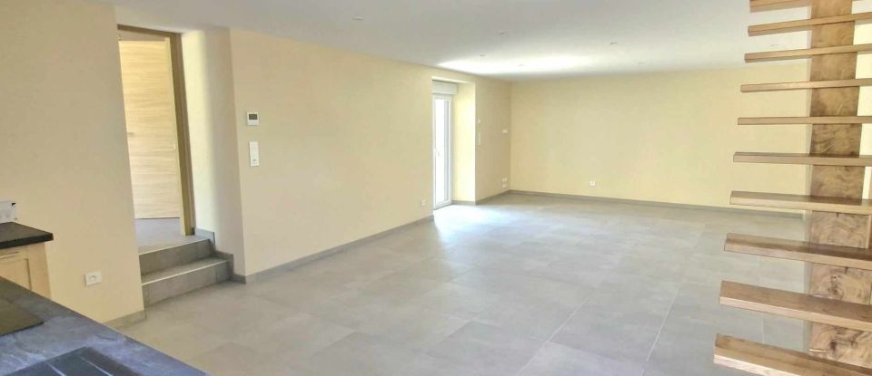 Appartement 3 pièces de 84 m² à Bonnet (55130)