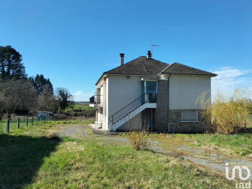 House 4 rooms of 72 m² in Chamboulive (19450)