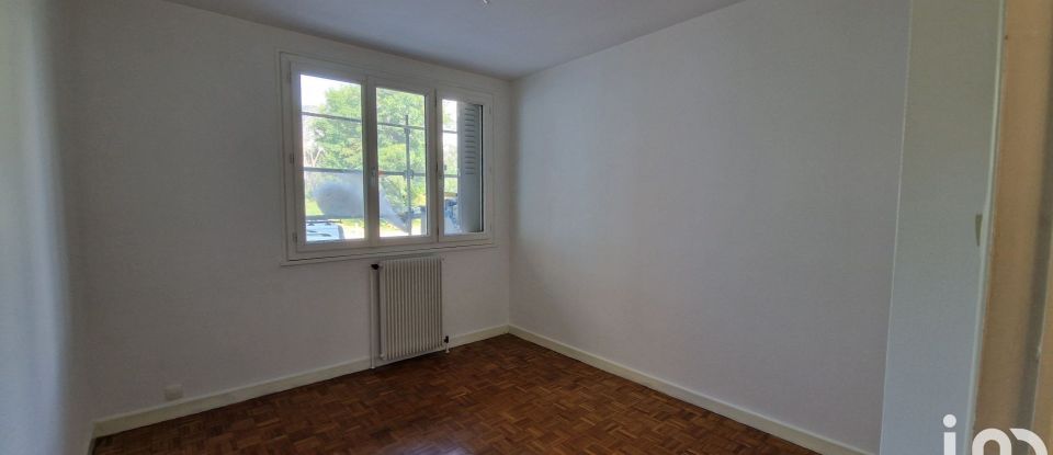 Apartment 3 rooms of 65 m² in Fontaine (38600)