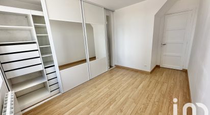 Maison 5 pièces de 115 m² à Sainte-Croix-Hague (50440)