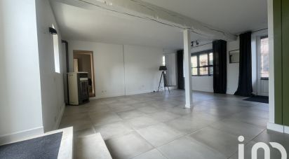 Town house 5 rooms of 112 m² in La Chapelle-Saint-Rémy (72160)