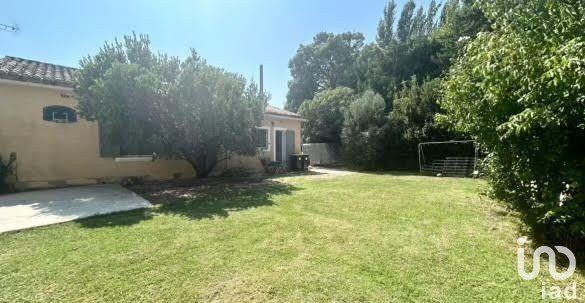 Maison 4 pièces de 87 m² à Mouriès (13890)