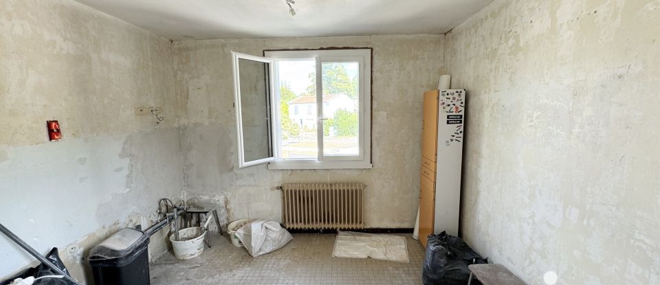 Maison 4 pièces de 105 m² à Figeac (46100)