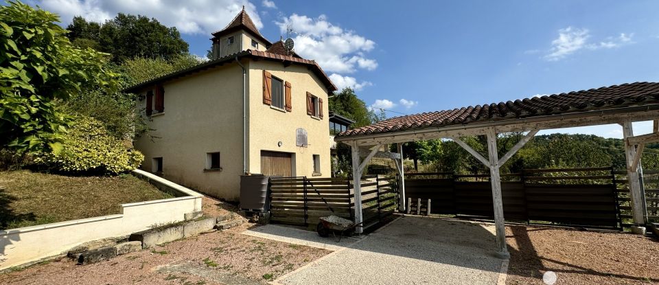 Traditional house 5 rooms of 113 m² in Camburat (46100)