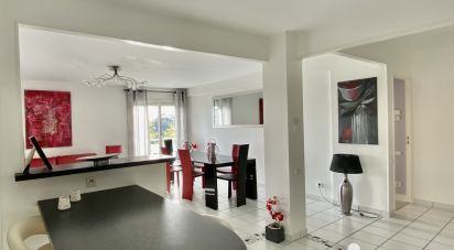 Appartement 4 pièces de 105 m² à Saint-Priest-en-Jarez (42270)