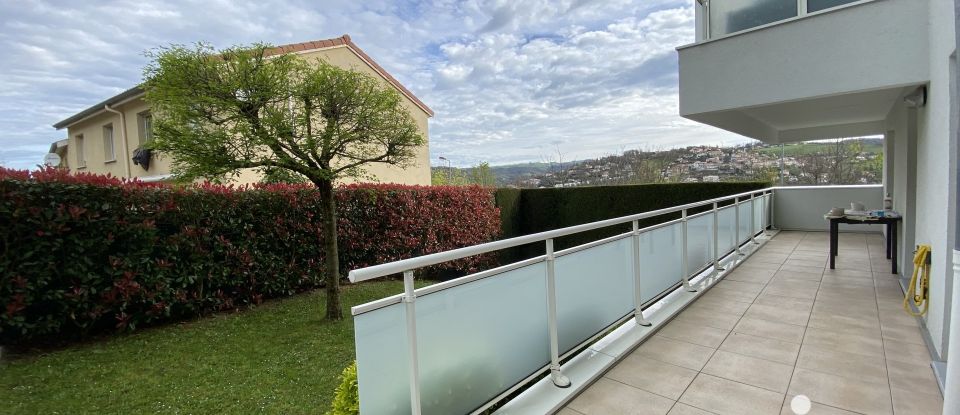 Apartment 4 rooms of 105 m² in Saint-Priest-en-Jarez (42270)