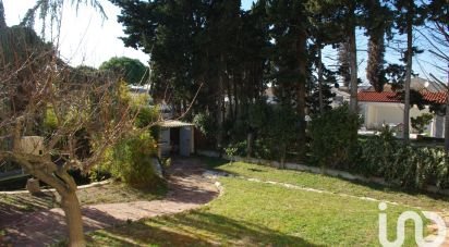 Traditional house 4 rooms of 140 m² in Mèze (34140)