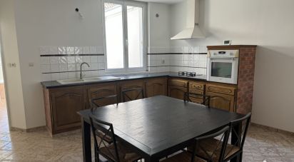 Maison 6 pièces de 137 m² à VERTUS BLANCS COTEAUX (51130)