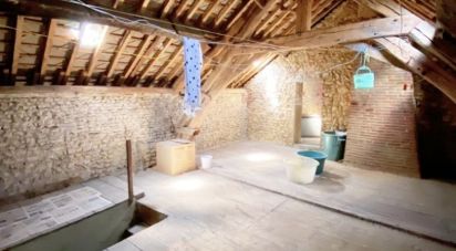 House 4 rooms of 100 m² in Moulins-la-Marche (61380)