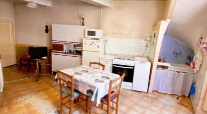 House 4 rooms of 100 m² in Moulins-la-Marche (61380)