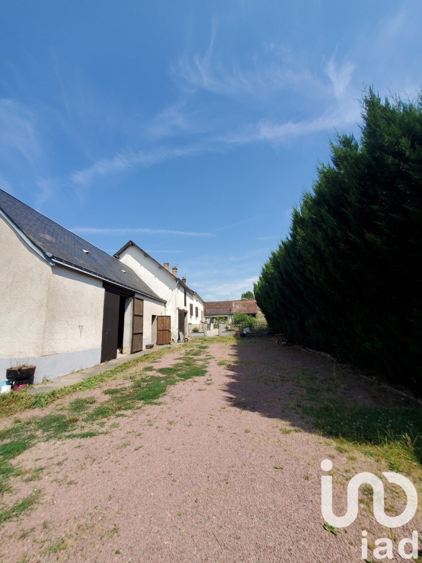 Ferme 4 pièces de 107 m² à Joué-lès-Tours (37300)