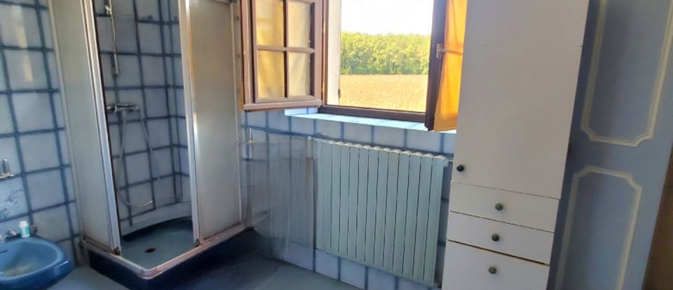 Ferme 4 pièces de 107 m² à Joué-lès-Tours (37300)