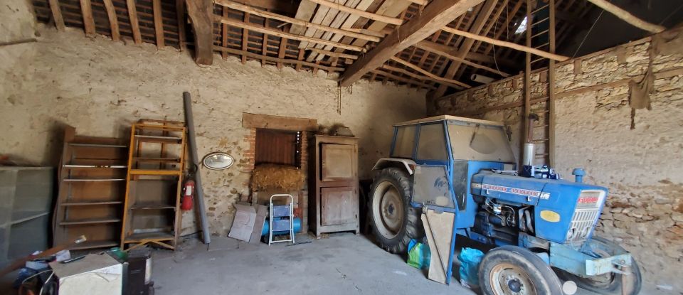 Ferme 4 pièces de 107 m² à Joué-lès-Tours (37300)