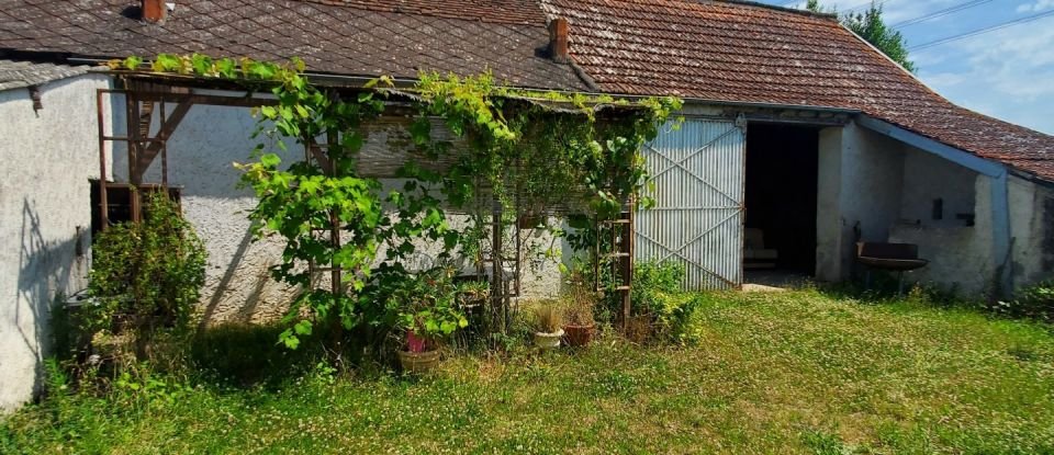 Ferme 4 pièces de 107 m² à Joué-lès-Tours (37300)