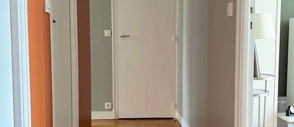 Appartement 5 pièces de 123 m² à Chartres (28000)