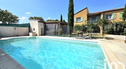 House 8 rooms of 215 m² in Laudun-l'Ardoise (30290)