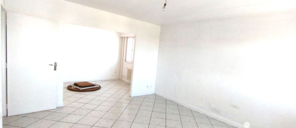 Apartment 3 rooms of 70 m² in Montigny-lès-Metz (57950)