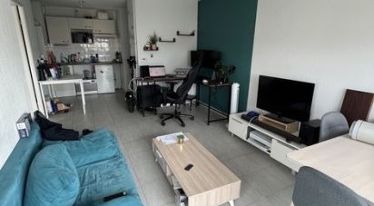 Appartement 2 pièces de 40 m² à Cenon (33150)