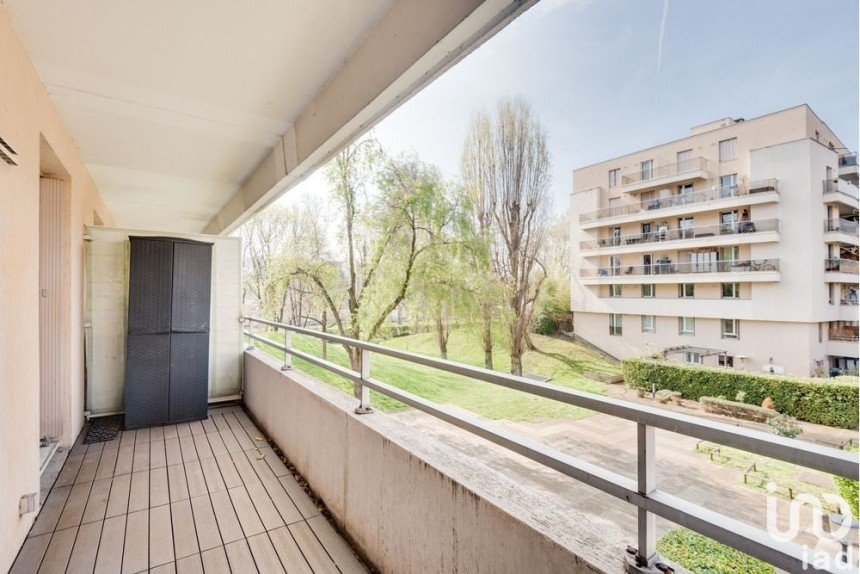 Apartment 4 rooms of 83 m² in Asnières-sur-Seine (92600)