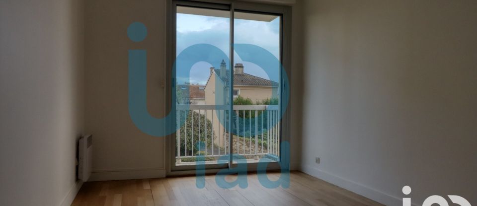 Apartment 5 rooms of 91 m² in Houilles (78800)