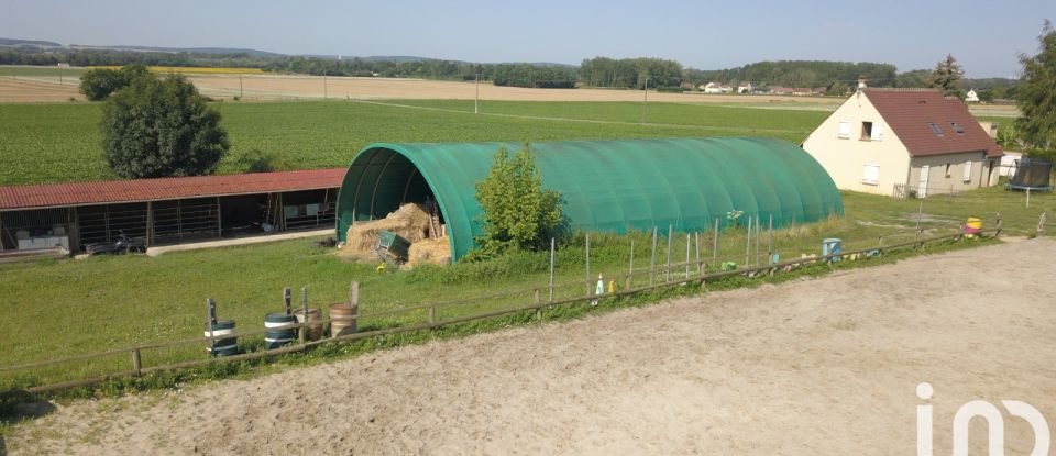 Equestrian facility 6 rooms of 110 m² in Vinneuf (89140)