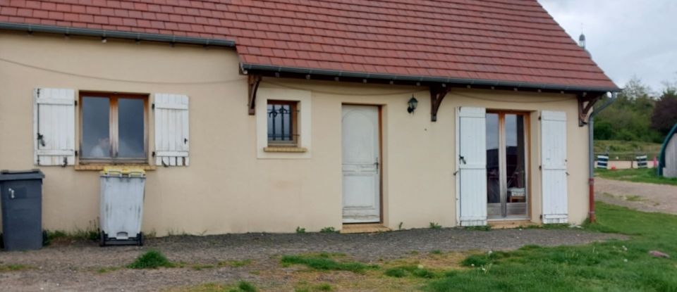 Equestrian facility 6 rooms of 110 m² in Vinneuf (89140)