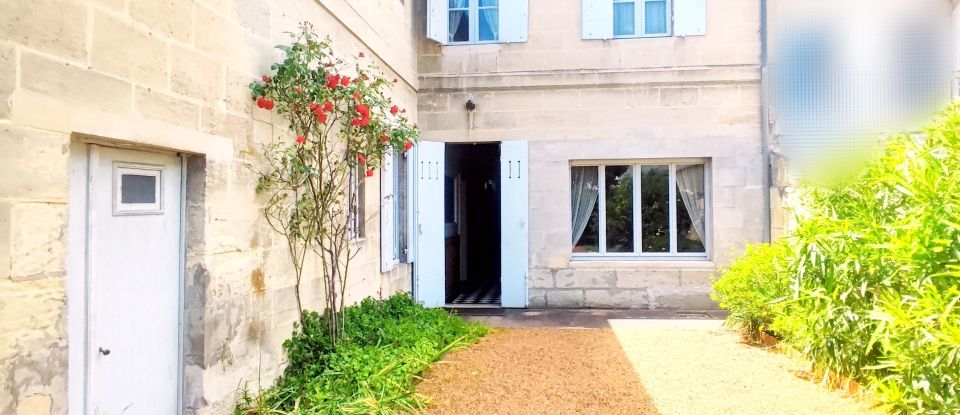 Town house 8 rooms of 225 m² in Libourne (33500)