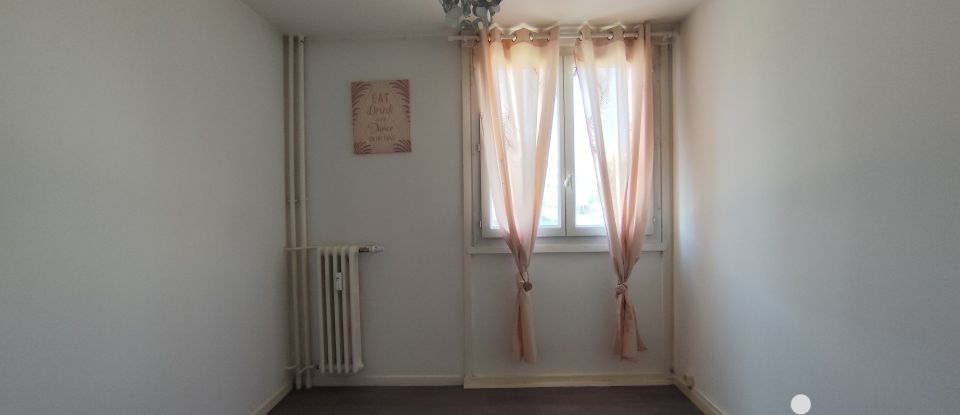 Apartment 3 rooms of 56 m² in Reims (51100)