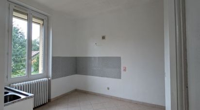 Maison 3 pièces de 94 m² à Château-Renard (45220)