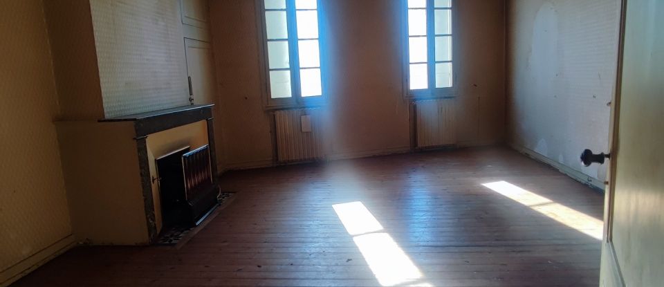 Traditional house 5 rooms of 119 m² in Libourne (33500)