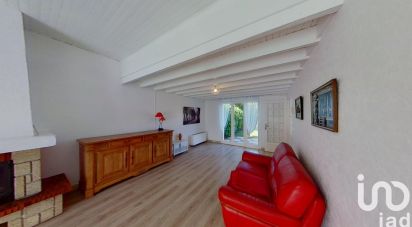 Maison traditionnelle 4 pièces de 93 m² à Saint-Pierre-lès-Nemours (77140)